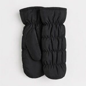 H&M Black Puffer Winter Mittens